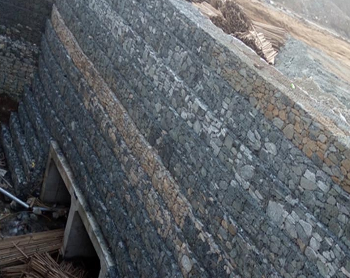 石籠網(wǎng)應(yīng)用鍍鋅2 石籠網(wǎng)應(yīng)用鍍鋅2