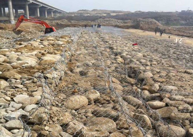 高爾凡雷諾護(hù)墊應(yīng)用2 高爾凡雷諾護(hù)墊應(yīng)用2