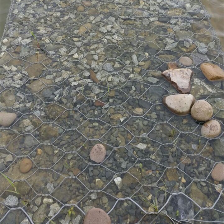 高鍍鋅鉛絲石籠護(hù)堤 高鍍鋅鉛絲石籠護(hù)堤