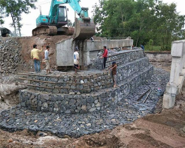 圓弧狀石籠網(wǎng) 圓弧狀石籠網(wǎng)