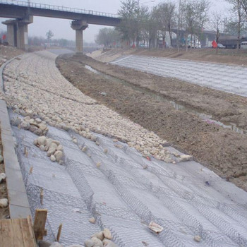 護(hù)坡鍍高爾凡雷諾護(hù)墊 護(hù)坡鍍高爾凡雷諾護(hù)墊