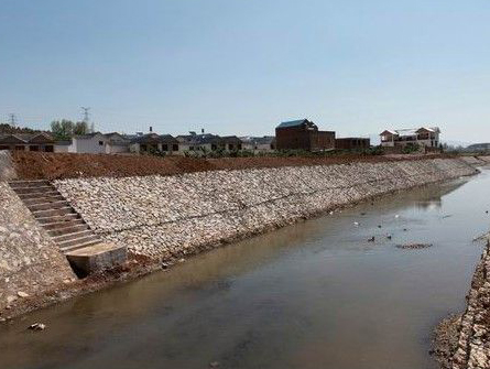 格賓鉛絲網(wǎng)18531803122 格賓鉛絲網(wǎng)18531803122