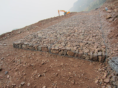 鉛絲石籠護(hù)底 鉛絲石籠護(hù)底