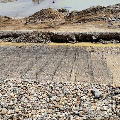 河道治理雙隔板雷諾護(hù)墊 河道治理雙隔板雷諾護(hù)墊