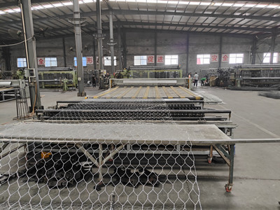 格賓石籠流水線 格賓石籠流水線