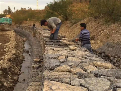 格賓網石籠 格賓網石籠